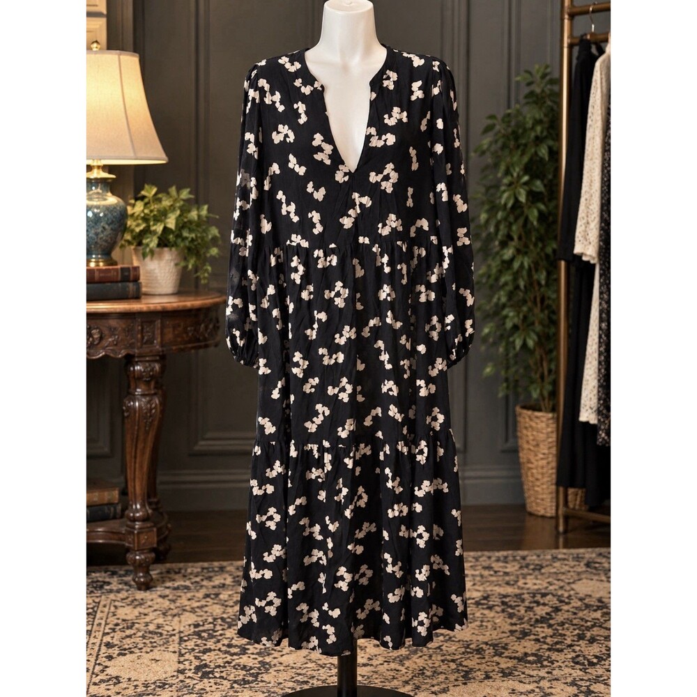 A New Day Size L Women’s Black White Floral Maxi Dress 40” Bust 40” Waist